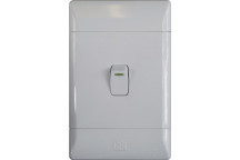 CBI WHITE 1LEVER 1WAY LIGHT SWITCH 50X100MM