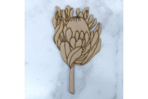 CLOSED LARGE WOOD PROTEA