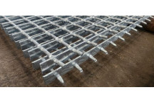 GALVANISED LIGHT GRATING 20X3MM 2400X1200MM