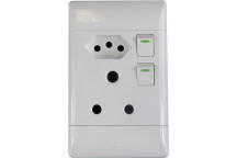 CBI WHITE SA AND EU COMBI OUTLET SOCKET SWITCH 50X100