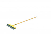 LASHER RUBBER GARDEN RAKE