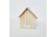 WOOD HOUSE WITH ROOF 150MM