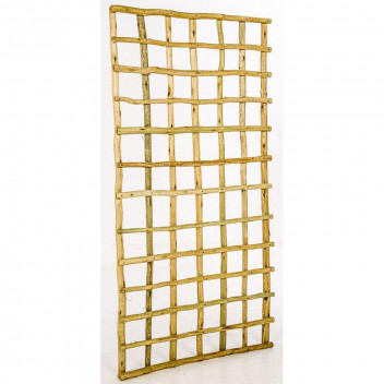 POLE YARD TRELLIS LATTE 100MM APERTURE SQUARE PATTERN 1800X600MM