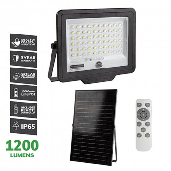RADIANT 1200 LUMEN COASTAL SOLAR FLOOD LIGHT WITH REMOTE