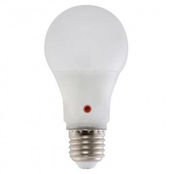 EUROLUX A60 240V 6W E27 WARM WHITE DAY AND NIGHT SENSOR