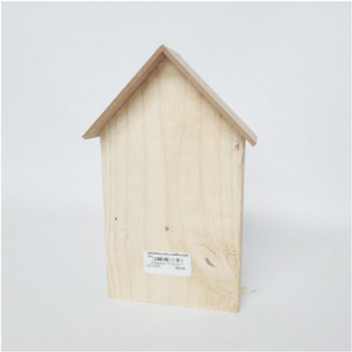 WOOD HOUSE WITH ROOF 200MM