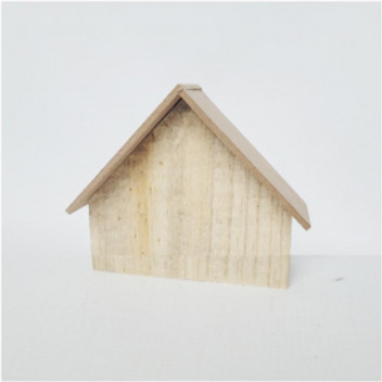 WOOD HOUSE WITH ROOF 100MM
