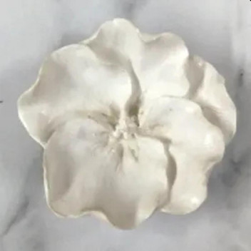 GARDENIA EMBELLISHMENT
