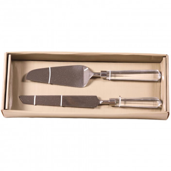 THE SILVER CLEAR KNIFE CAKE LIFTER IS DESIGNED TO PROVIDE ELEGANCE, CONTROL, AND