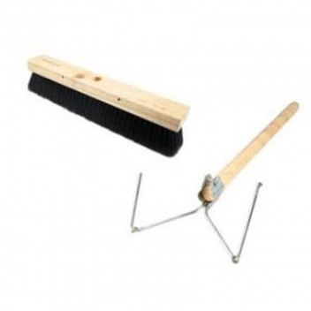 ACADEMY MILLENNIUM 460MM SYNTHETIC PLATFORM BROOM BROWN - WITH HANDLE