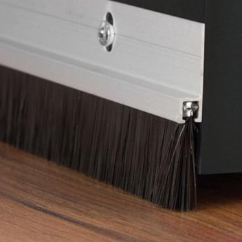 M-SEAL ALUMINIUM SILVER DOOR SEAL BRUSH  915MM